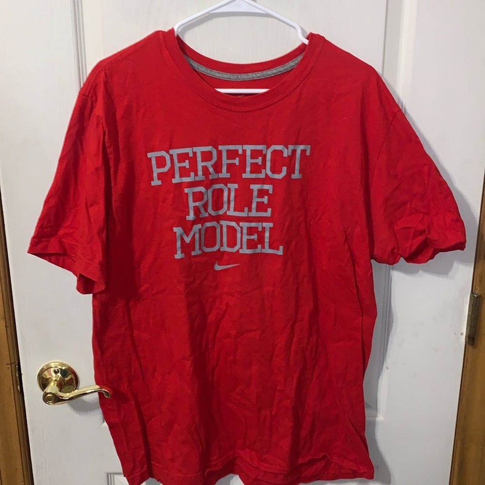 Men’s XL Nike tshirt